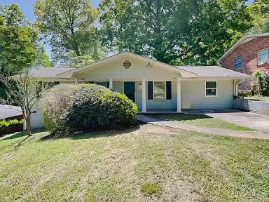 Main picture of 1331 Emerald Ave SE