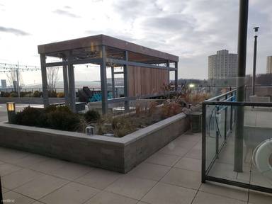 Main picture of 2823 S Michigan Ave