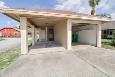 Main picture of 754 Forest St
