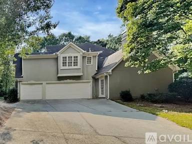 Main picture of 807 Oak Trail Dr