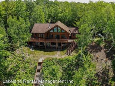 Main picture of 7903 S Bay View Rd
