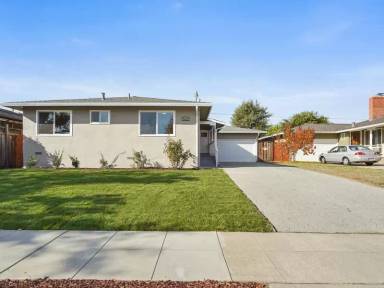 Main picture of 4965 Sandy Ln