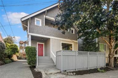Main picture of 4424 Francis Ave N