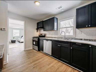 Main picture of 6759 Buckland Ave