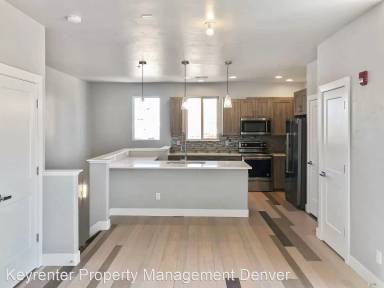 Main picture of 3348 W 17th Ave