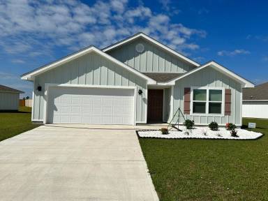 Main picture of 839 Otto Loop