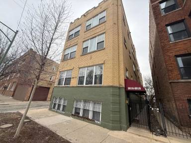 Main picture of 2018 N Spaulding Ave
