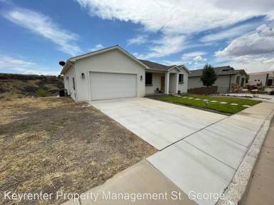 Main picture of 543 W 170 S