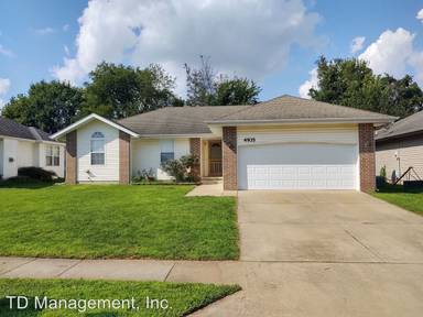 Main picture of 4935 W Tarkio St