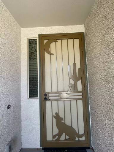 Main picture of 15539 W Poinsettia Dr