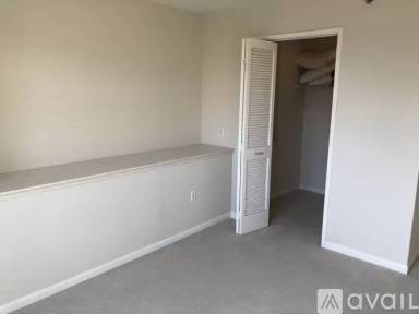 Main picture of 1800 Washington St