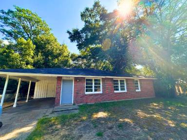 Main picture of 1250 Druid Dr
