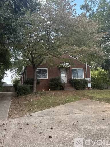 Main picture of 521 Meriwether St