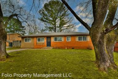 Main picture of 4740 Blue Haven Dr NW