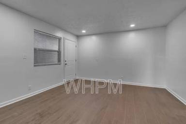 Main picture of 2714 Jefferson Street - 103