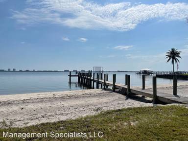 Main picture of 4680 NE Indian River Dr