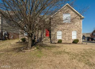 Main picture of 1916 Nancy Beth Dr