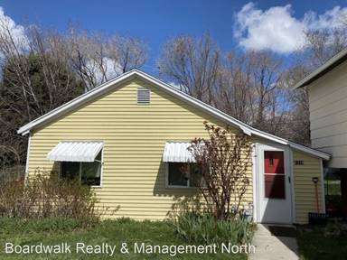 Main picture of 1238 Oak St