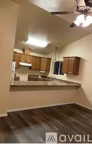 Main picture of 50 Samantha Ct