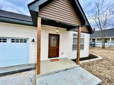 Main picture of 7973 2nd St