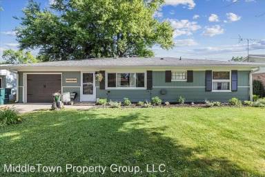Main picture of 2308 W Surrey Dr