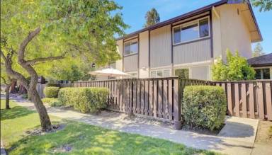 Main picture of 1865 Countrywood Ct