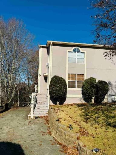 Main picture of 4155 Lake Mist Dr NW