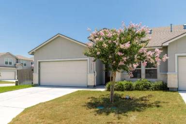 Main picture of 7437 Seal Beach Ct