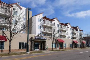 Main picture of 3280 N Downing St