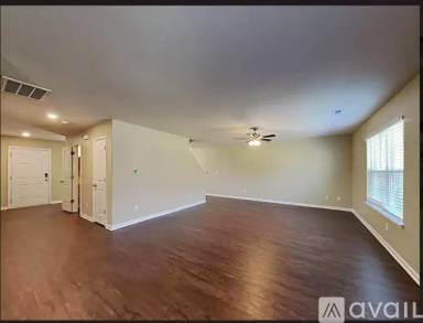 Main picture of 1924 Buffalo Way