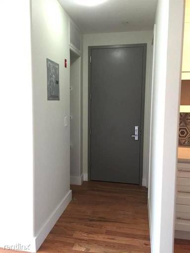 Main picture of 8912 3rd Ave