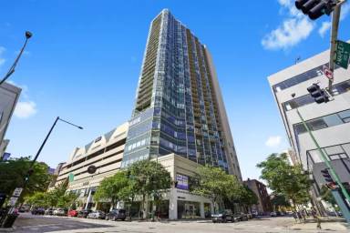 Main picture of Gold Coast Galleria Condominiums