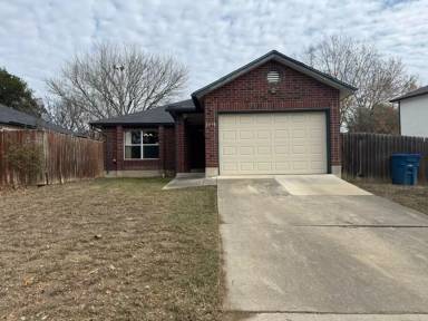 Main picture of 5418 Champions Hill Dr