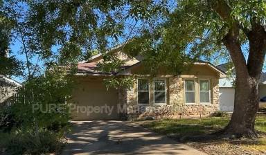 Main picture of 16912 Village Oak Loop