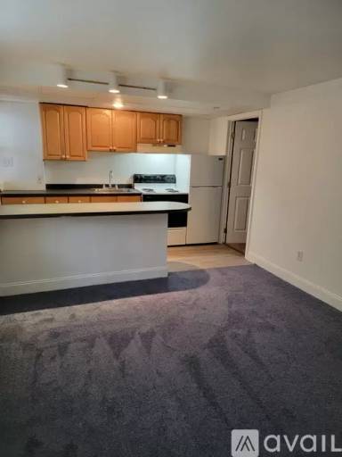 Main picture of 226 Long Ln
