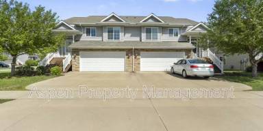 Main picture of 482 N McKenzie Ln