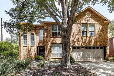 Main picture of 417 Sunrise Canyon Dr