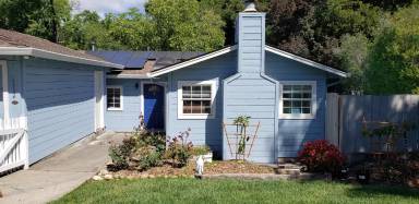 Main picture of 112 S Navarra Dr