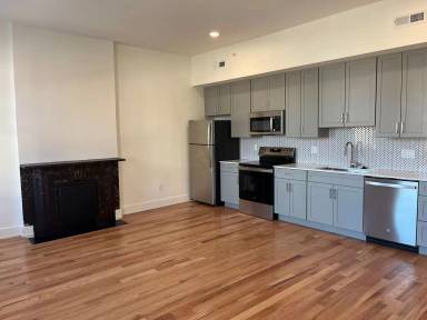 Main picture of 1408 Walnut St