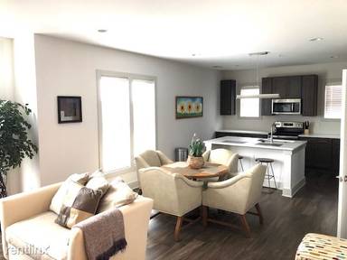 Main picture of 1106 Stratford Ave