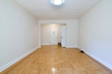Main picture of 4225 80th St Apartments
