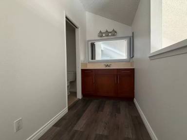 Main picture of 7025B Appian Dr