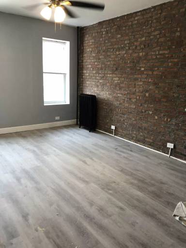 Main picture of 2393 Walton Ave