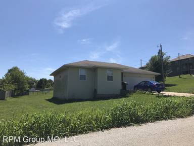 Main picture of 2802 S 14th Ave