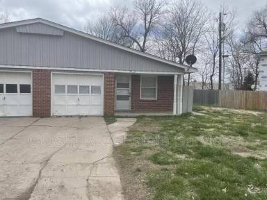 Main picture of 3723 W 1st Ct N