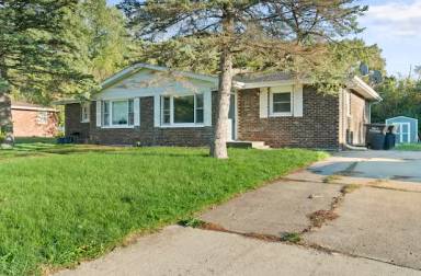 Main picture of 5409 Aspen Ave