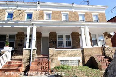 Main picture of 3138 Kenyon Ave