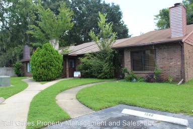 Main picture of 1538 Franklin Cir