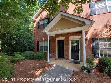 Main picture of 205 Woodstone Dr