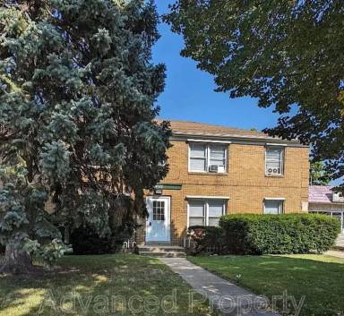 Main picture of 4522 N Teutonia Ave